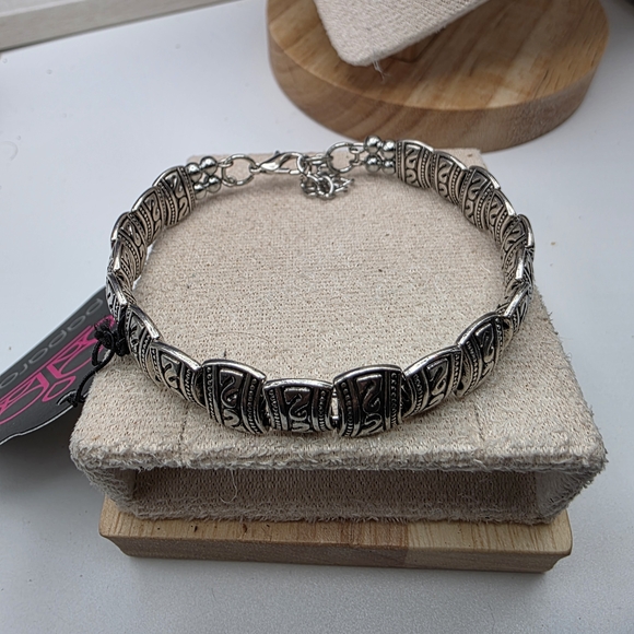 Paparazzi Intricate Silver Bracelet (566) - Picture 2 of 2